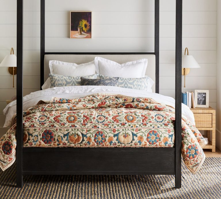 This handcrafted quil embodies luxury and sophistication, just the needed victorian interior glam
