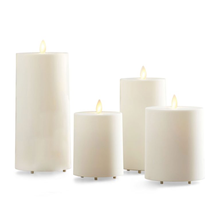 these candles not only add on to the decor but also emboss royalty like the victorian era